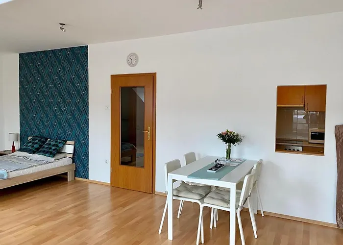 Orangehomes Large Erkel Street Budapest
