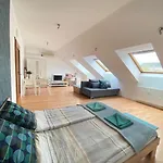 Appartement Orangehomes Large Erkel Street Boedapest