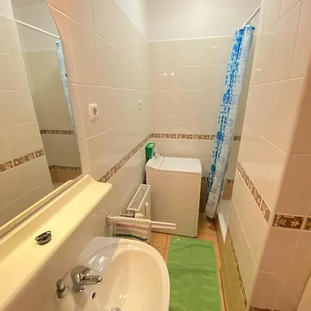 דירה Orangehomes Large Erkel Street